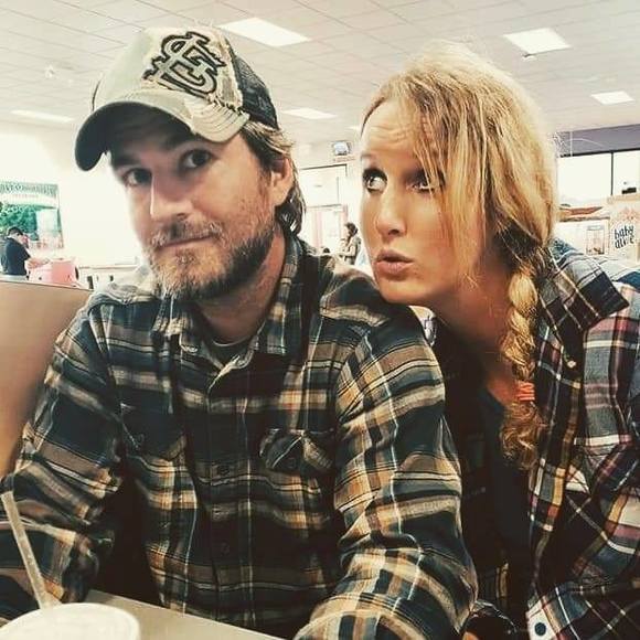 Meet your Posher, Dusty - Picture 1 of 1